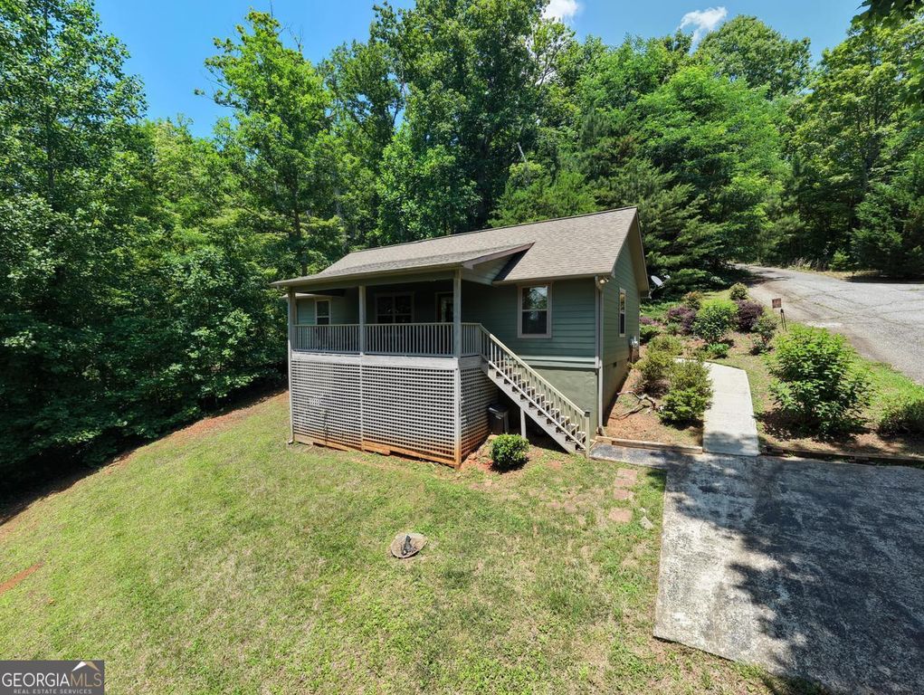 2270 Valley View Drive, Hiawassee, GA 30546