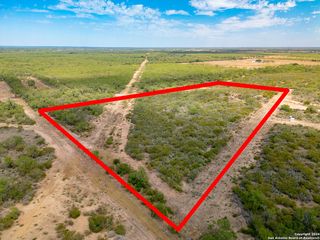 01 Cr 2537, Moore, TX 78057