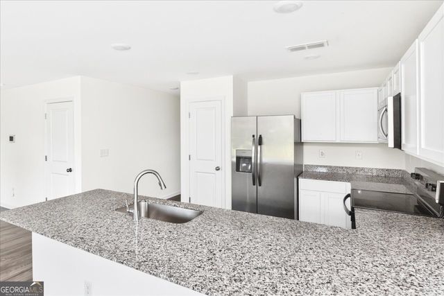 249 Isabella Way, Byron, GA 31008