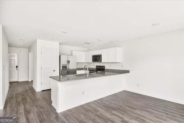 249 Isabella Way, Byron, GA 31008