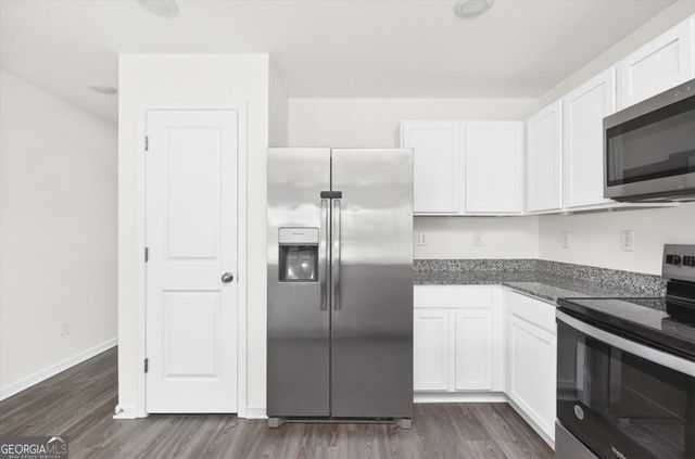 249 Isabella Way, Byron, GA 31008