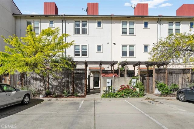 2227 Hutchinson Street, Chico, CA 95928