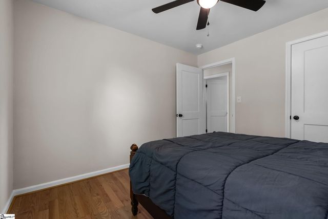 150 Spring Street, Wellford, SC 29385