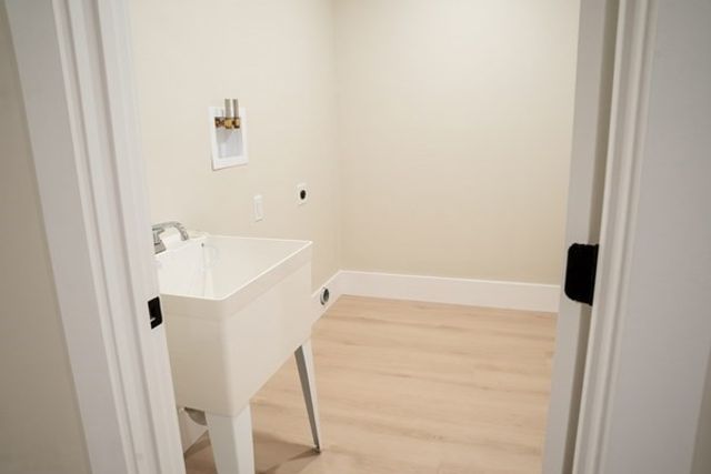 101 Market Street B, Amesbury, MA 01913