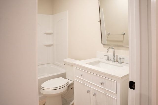 101 Market Street B, Amesbury, MA 01913