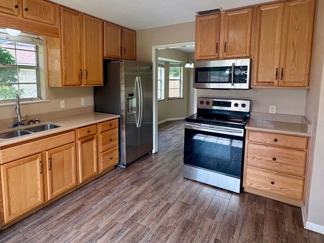 3624 French Dr., Longview, TX 75604