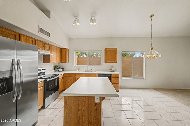7576 S JENTILLY Lane, Tempe, AZ 85283