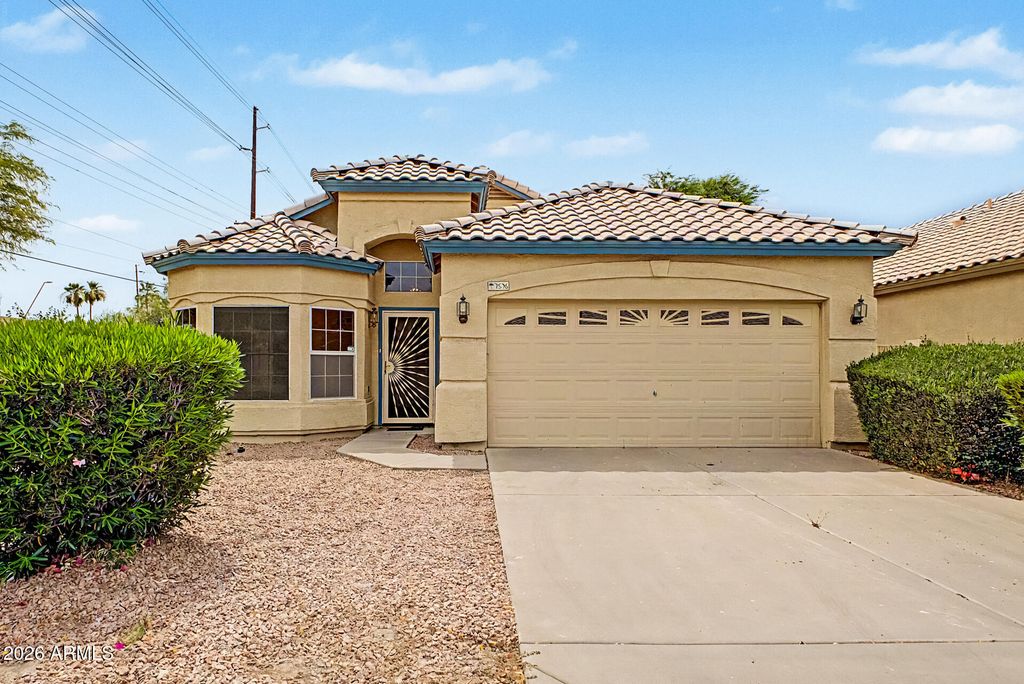 7576 S JENTILLY Lane, Tempe, AZ 85283