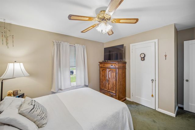 1731 56th Street, Des Moines, IA 50310