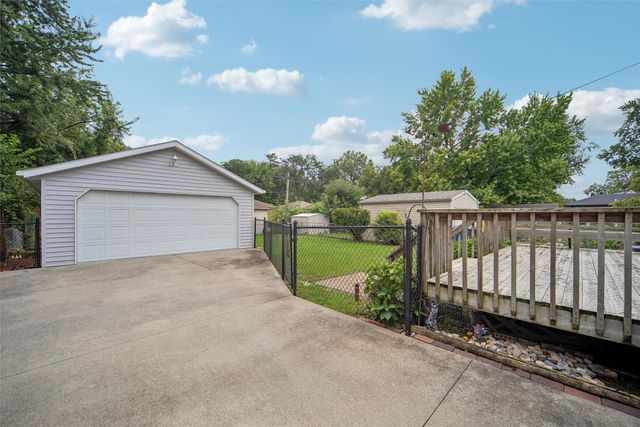 1731 56th Street, Des Moines, IA 50310