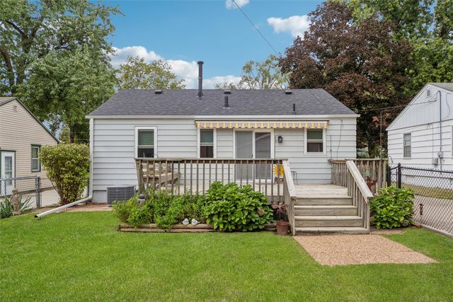1731 56th Street, Des Moines, IA 50310