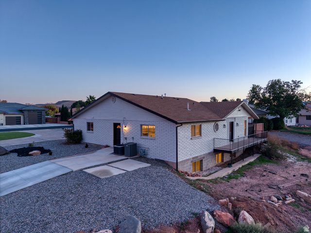 3360 S CHAPARAL DR, St. George, UT 84790