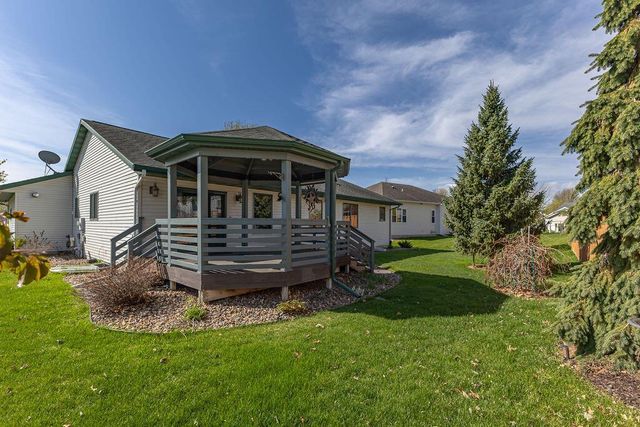 1009 Windhill STREET, Onalaska, WI 54650