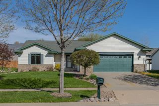 1009 Windhill STREET, Onalaska, WI 54650
