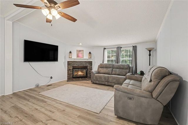 2298 Ray Loop Road, Westfield, NC 27053