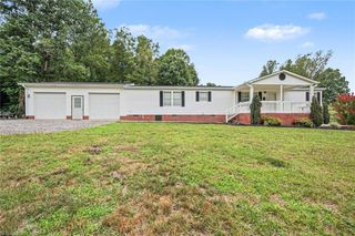 2298 Ray Loop Road, Westfield, NC 27053