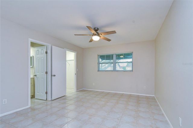 8811 MARTINIQUE LANE, Port Richey, FL 34668