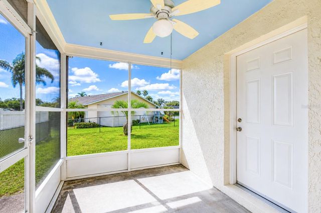 8811 MARTINIQUE LANE, Port Richey, FL 34668