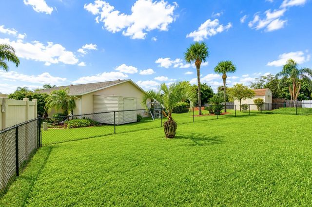 8811 MARTINIQUE LANE, Port Richey, FL 34668