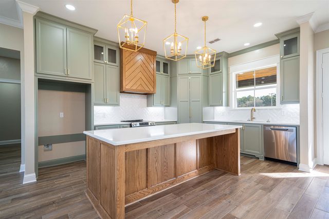 134 Sleep Easy Trl, Kilgore, TX 75662