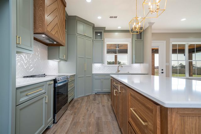 134 Sleep Easy Trl, Kilgore, TX 75662