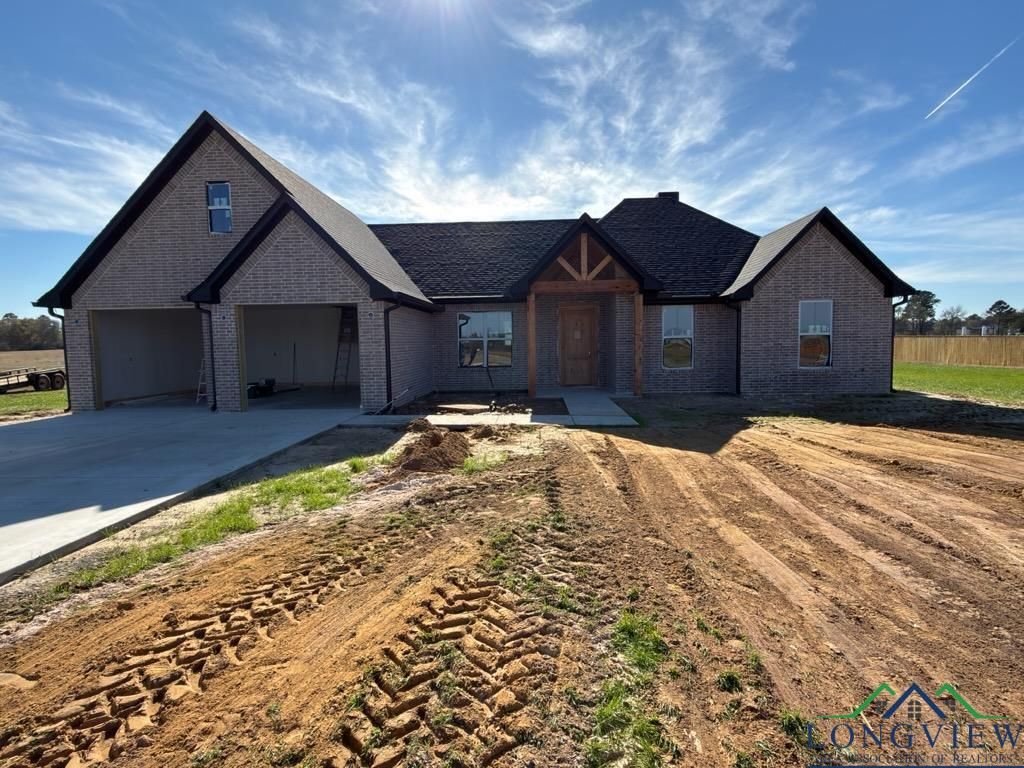 134 Sleep Easy Trl, Kilgore, TX 75662