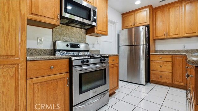 8838 Murietta, Panorama City (los Angeles), CA 91402