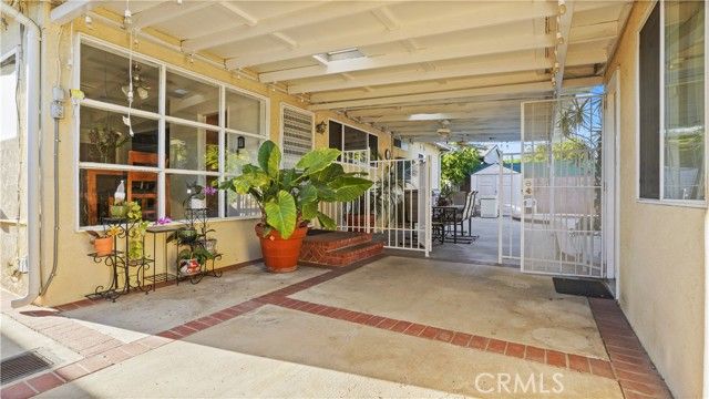 8838 Murietta, Panorama City (los Angeles), CA 91402