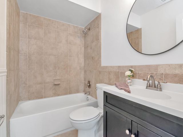 16139 RAMBLING VINE DRIVE E, Tampa, FL 33624