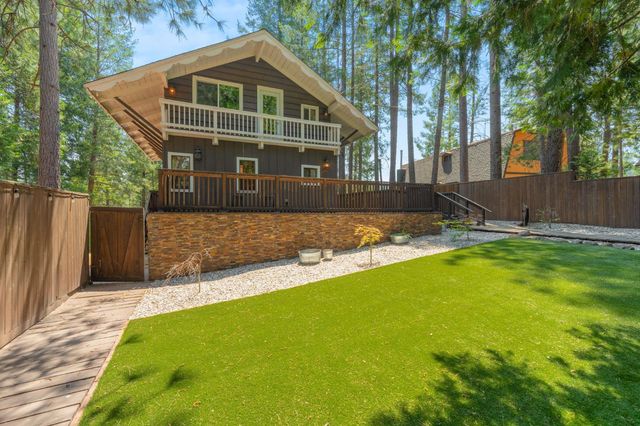 5229 Mary Ct, Pollock Pines, CA 95726