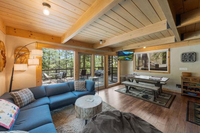 5229 Mary Ct, Pollock Pines, CA 95726