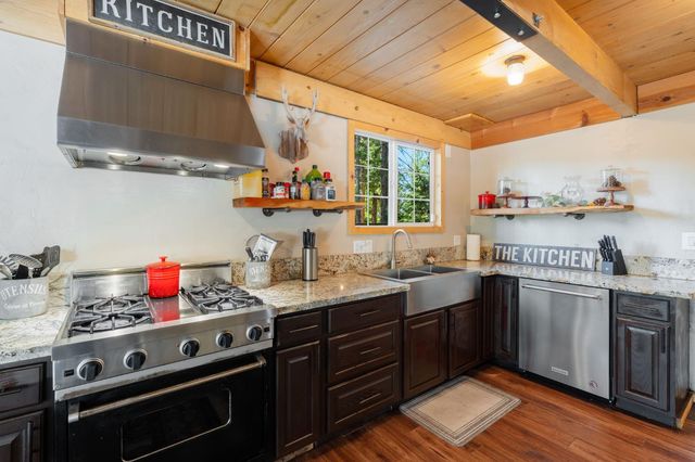 5229 Mary Ct, Pollock Pines, CA 95726