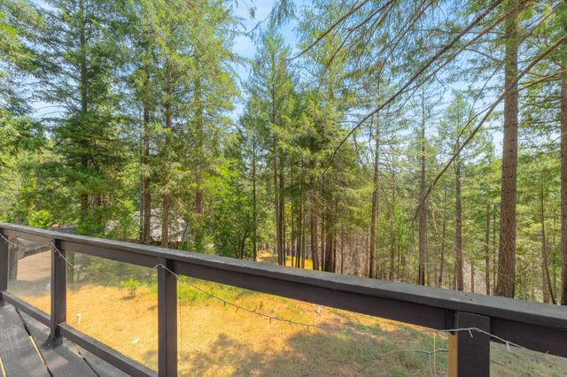 5229 Mary Ct, Pollock Pines, CA 95726