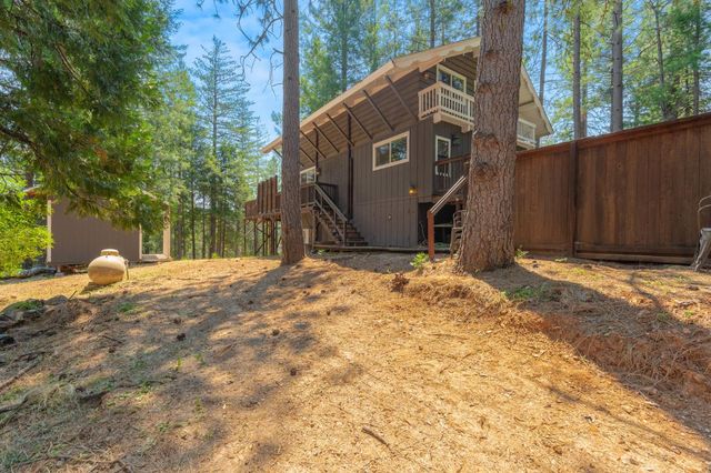 5229 Mary Ct, Pollock Pines, CA 95726