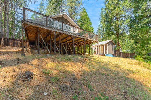 5229 Mary Ct, Pollock Pines, CA 95726