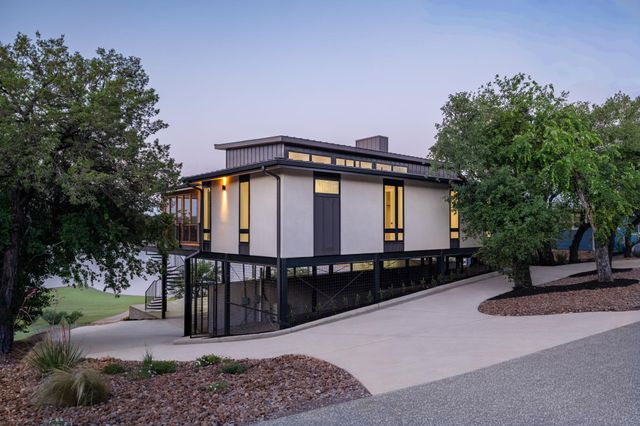 25623 Singleton DR, Marble Falls, TX 78654