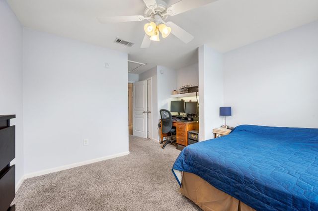 1725 Harvey Mitchell Parkway S 2433, College Station, TX 77840