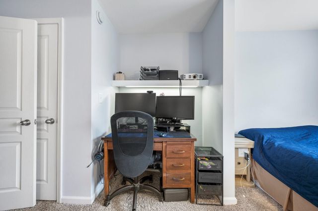 1725 Harvey Mitchell Parkway S 2433, College Station, TX 77840