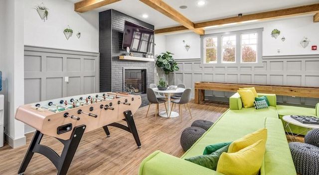 1725 Harvey Mitchell Parkway S 2433, College Station, TX 77840