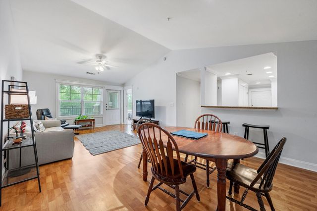 1725 Harvey Mitchell Parkway S 2433, College Station, TX 77840