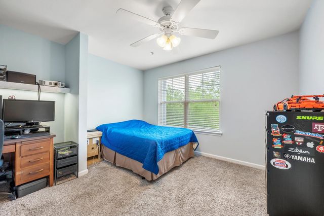 1725 Harvey Mitchell Parkway S 2433, College Station, TX 77840