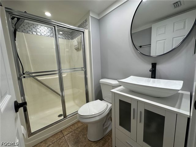 2121 Collier AVE E 316, Fort Myers, FL 33901