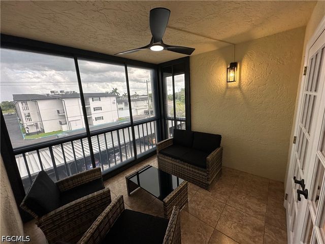 2121 Collier AVE E 316, Fort Myers, FL 33901