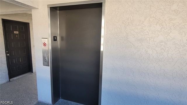 2121 Collier AVE E 316, Fort Myers, FL 33901