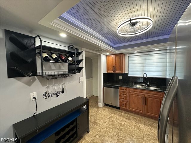 2121 Collier AVE E 316, Fort Myers, FL 33901