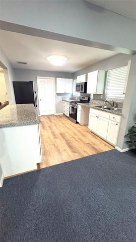 18600 Carrot Street, Spring, TX 77379