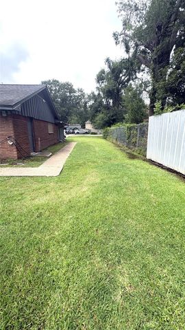 18600 Carrot Street, Spring, TX 77379