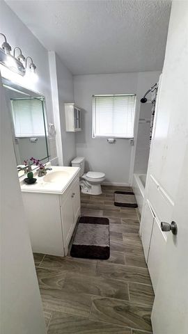 18600 Carrot Street, Spring, TX 77379