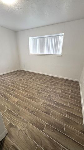 18600 Carrot Street, Spring, TX 77379