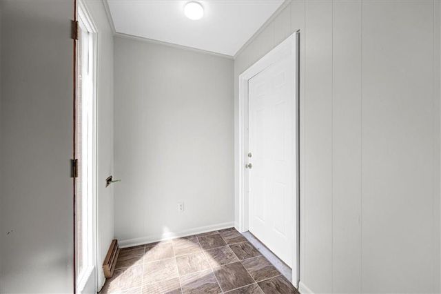 8021 Holmes Road, Kansas City, MO 64134